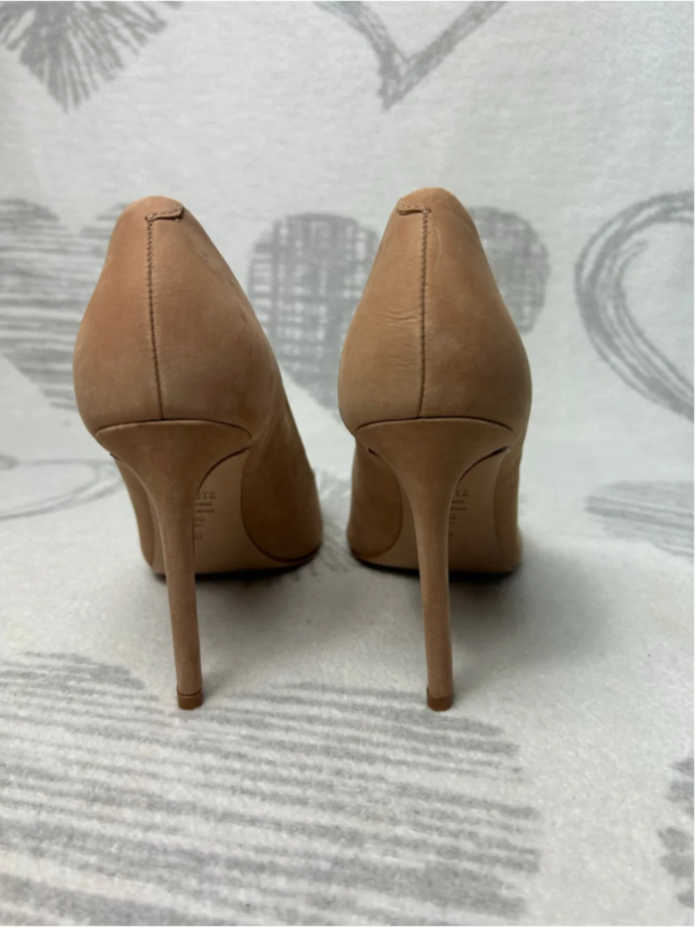 Schutz Lou Pump Honey Beige Nude Suede Stiletto Heels Shoes Women's Size 7.5B